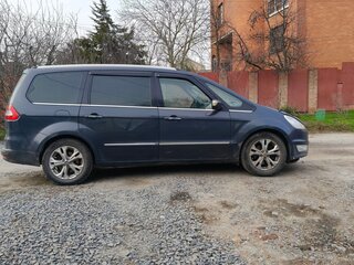 2011 Ford Galaxy II Рестайлинг, серый, 395000 рублей, вид 2