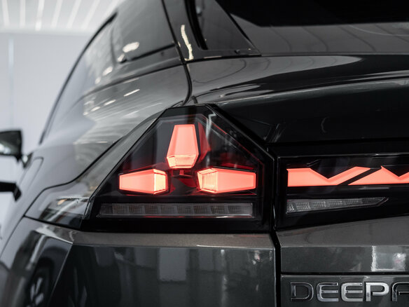 2025 Changan Deepal S07 31.73 kWh I, чёрный - вид 13