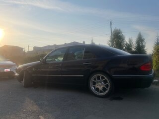 1998 Mercedes-Benz E-Класс 240 II (W210, S210), фиолетовый, 749000 рублей, вид 5