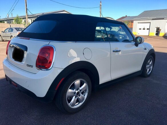 2016 Mini Cabrio Cooper III, белый - вид 2