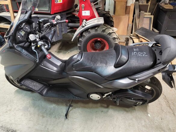 2013 Yamaha TMAX, чёрный, 730000 рублей