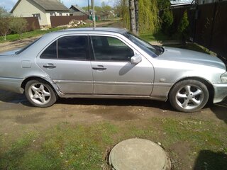 1996 Mercedes-Benz C-Класс 220 I (W202), серебристый, 30000 рублей, вид 5