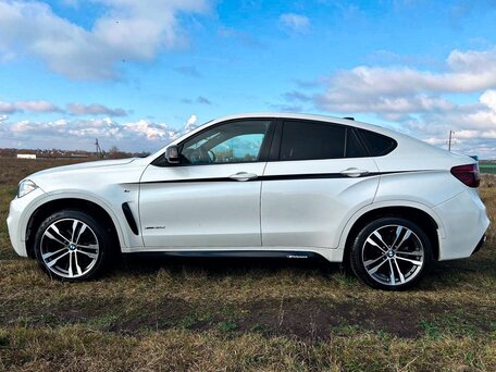 2018 BMW X6 30d II (F16), белый, 3450000 рублей, вид 5