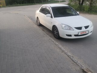 2003 Mitsubishi Lancer Cedia IX, белый, 220000 рублей, вид 1