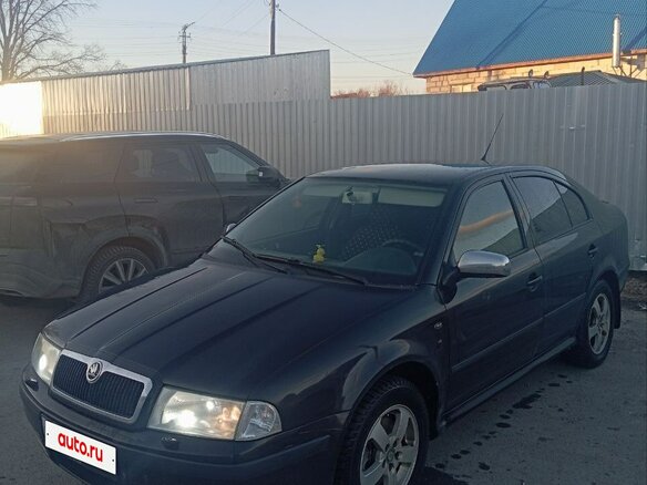 2004 Skoda Octavia I (A4) Рестайлинг, чёрный, 480000 рублей