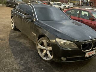 2010 BMW 7 серии Long 750Li V (F01/F02/F04), чёрный, 1450000 рублей, вид 3
