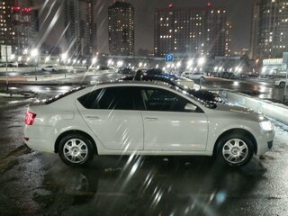 2015 Skoda Octavia III (A7), белый, 780000 рублей, вид 2