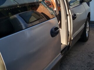 2000 Dodge Caravan III, серебристый, 169999 рублей, вид 2
