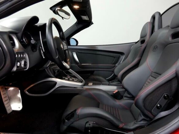 2010 Alfa Romeo 8C Competizione, красный - вид 9