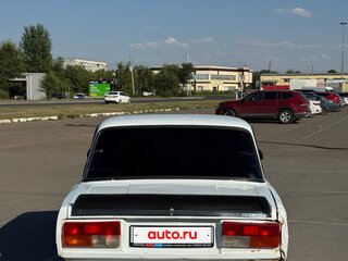 2008 Lada (ВАЗ) 2105, белый, 120000 рублей, вид 4