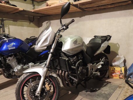 2006 Honda CBF 600, серебристый, 620000 рублей, вид 1