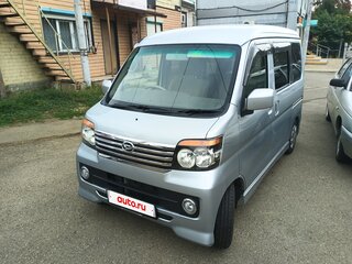 2013 Daihatsu Atrai V Рестайлинг, серебристый, 645000 рублей, вид 1