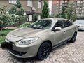 2010 Renault Fluence I, бежевый, 670000 рублей