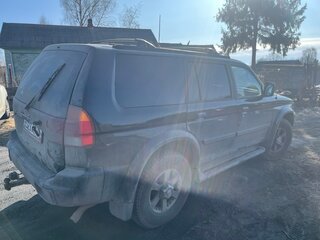 1999 Mitsubishi Montero Sport I, чёрный, 350000 рублей, вид 3