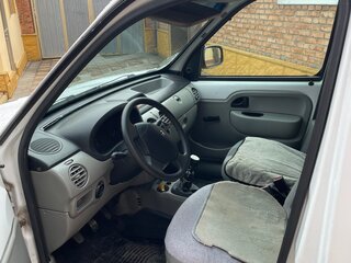 2006 Renault Kangoo I Рестайлинг, белый, 520000 рублей, вид 3