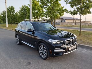 2019 BMW X3 30i xDrive III (G01), чёрный, 2924558 рублей, вид 5