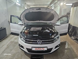 2011 Volkswagen Tiguan I Рестайлинг, белый, 1450000 рублей, вид 5