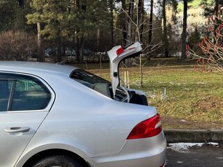 2014 Skoda Superb II Рестайлинг, серебристый, 1350000 рублей, вид 5