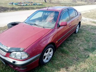 1999 Toyota Avensis I, пурпурный, 290000 рублей, вид 1