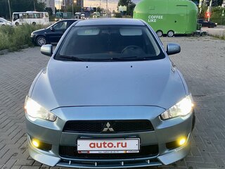 2010 Mitsubishi Lancer X, серый, 845000 рублей, вид 3