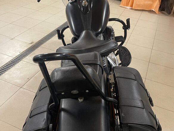 2011 Harley-Davidson Cross Bones, чёрный, 1450000 рублей - вид 3