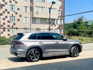 2024 Geely Monjaro I, серебристый, 3149000 рублей, вид 3