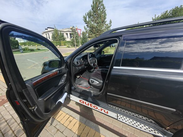 2006 Mercedes-Benz GL-Класс 500 I (X164), чёрный, 1900000 рублей - вид 8