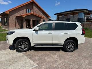2019 Toyota Land Cruiser Prado 150 Series Рестайлинг 2, белый, 4700000 рублей, вид 5