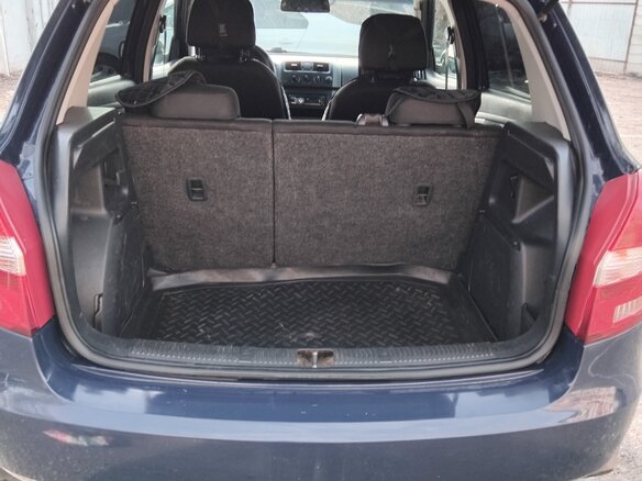 2010 Skoda Fabia II, синий, 550000 рублей - вид 12