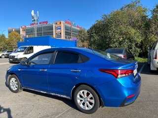 2018 Hyundai Solaris II, синий, 850000 рублей, вид 5