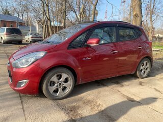 2010 Hyundai ix20 6-speed I, красный, 750000 рублей, вид 2