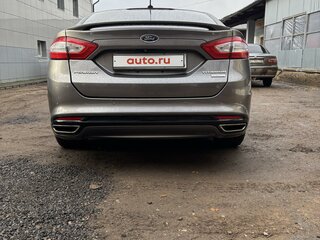 2014 Ford Fusion (North America) II, серый, 1350000 рублей, вид 4