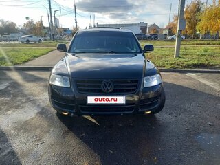 2004 Volkswagen Touareg I, чёрный, 555000 рублей, вид 4