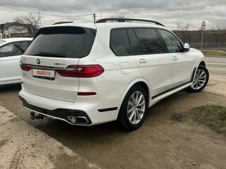 2021 BMW X7 40d I (G07), белый, 10300000 рублей, вид 3
