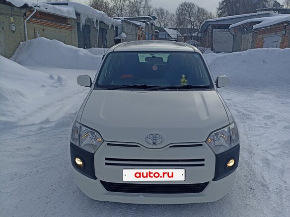 2016 Toyota Probox I Рестайлинг, белый, 1270000 рублей