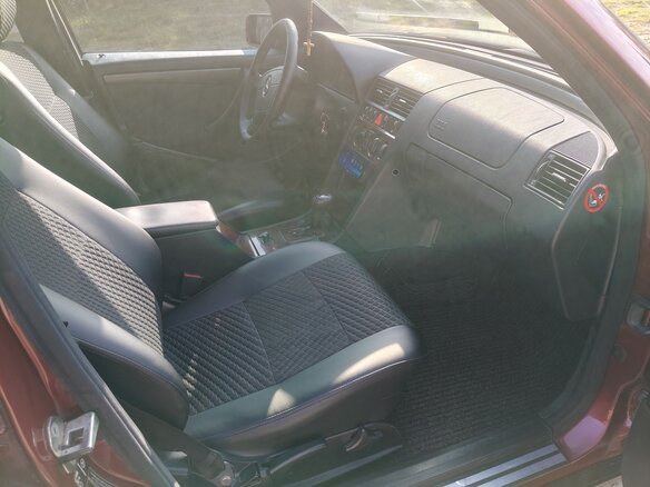 2000 Mercedes-Benz C-Класс 180 I (W202) Рестайлинг, чёрный, 300000 рублей - вид 23