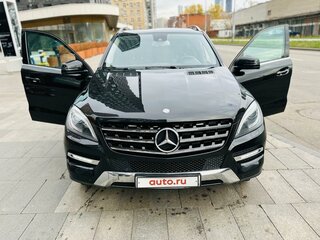2013 Mercedes-Benz M-Класс 400 III (W166), чёрный, 2600000 рублей, вид 3
