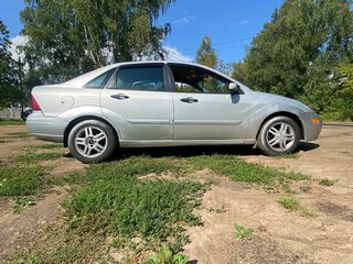 2004 Ford Focus I (North America), серебристый, 320000 рублей, вид 4