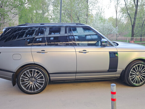 2018 Land Rover Range Rover IV Рестайлинг, бежевый, 7999908 рублей - вид 16
