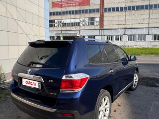 2011 Toyota Highlander II (XU40) Рестайлинг, синий, 1600000 рублей, вид 4