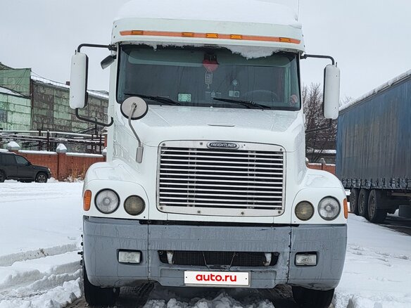 2003 Freightliner Century Class, белый, 2400000 рублей - вид 1