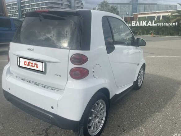 2013 Smart Fortwo II, белый, 700000 рублей - вид 3