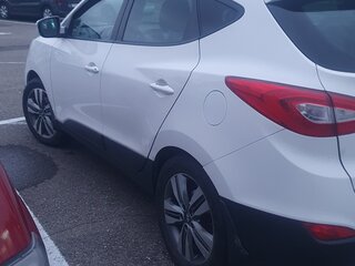 2014 Hyundai ix35 I Рестайлинг, белый, 1500000 рублей, вид 4