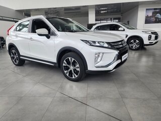 2022 Mitsubishi Eclipse Cross I, белый, 2700000 рублей, вид 3