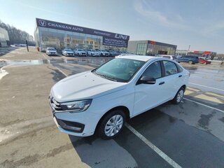 2023 Lada (ВАЗ) Vesta I Рестайлинг (NG), белый, 1099000 рублей, вид 2