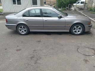 1999 BMW 5 серии 523i IV (E39), серебристый, 550000 рублей, вид 3
