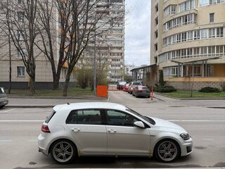 2015 Volkswagen Golf GTI VII, белый, 1700000 рублей, вид 3
