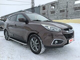 2013 Hyundai ix35 I Рестайлинг, коричневый, 1350000 рублей, вид 3