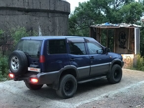1997 Nissan Mistral, синий, 730000 рублей - вид 6
