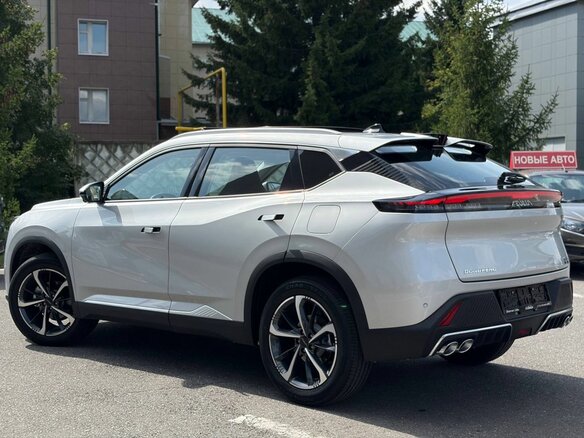 2025 Dongfeng Mage, серебристый, 2899000 рублей - вид 3